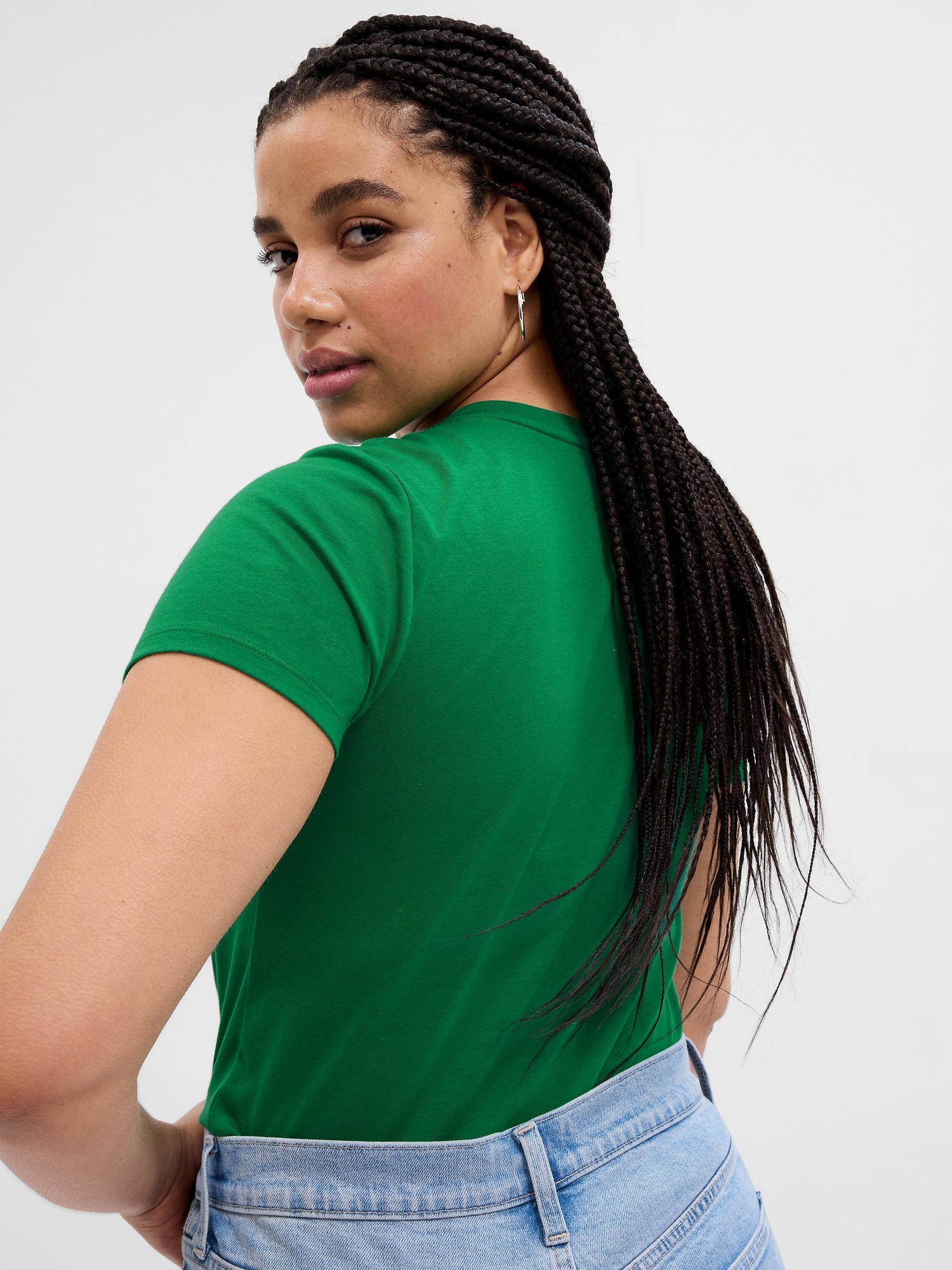 Favorite V-Neck T-Shirt | Gap Factory