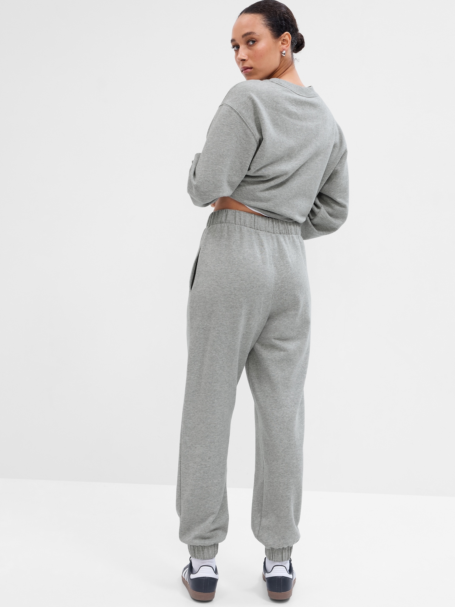 Relaxed Fleece Sweatpants | Gap Factory