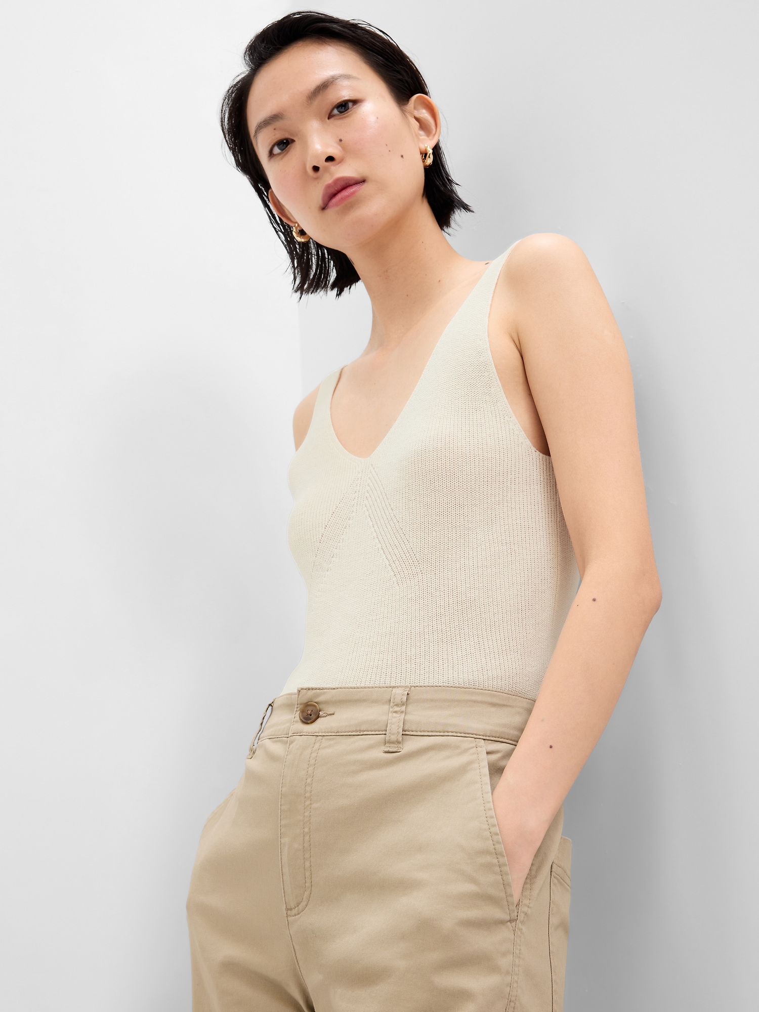 beige