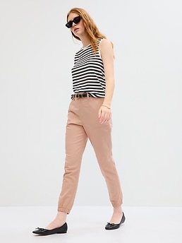 Gap girlfriend khaki sale
