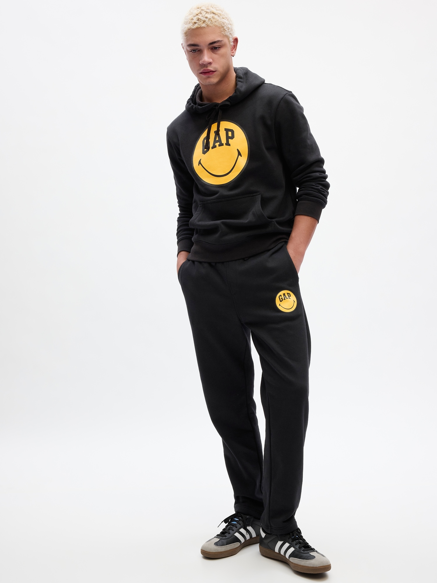 Smiley® Originals Gap Logo Straight Leg Sweatpants