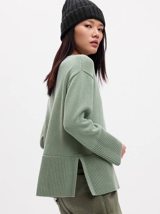 Oversized 24/7 Split-Hem Crewneck Sweater | Gap Factory