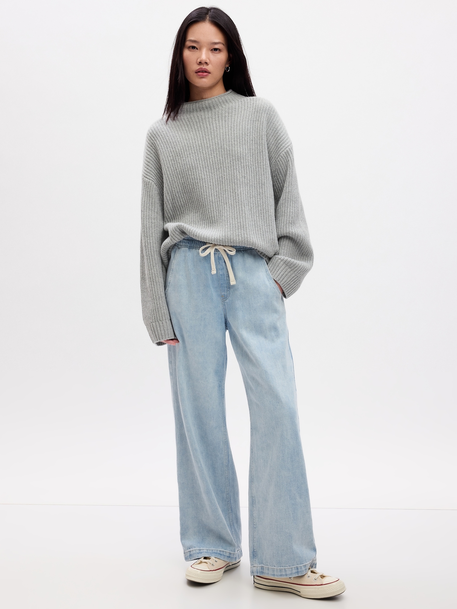 High Rise Wide-Leg Pull-On Jeans | Gap Factory