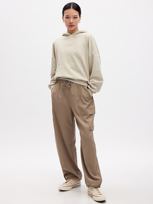 Image number 1 showing, GapFit Parachute Runaround Pants