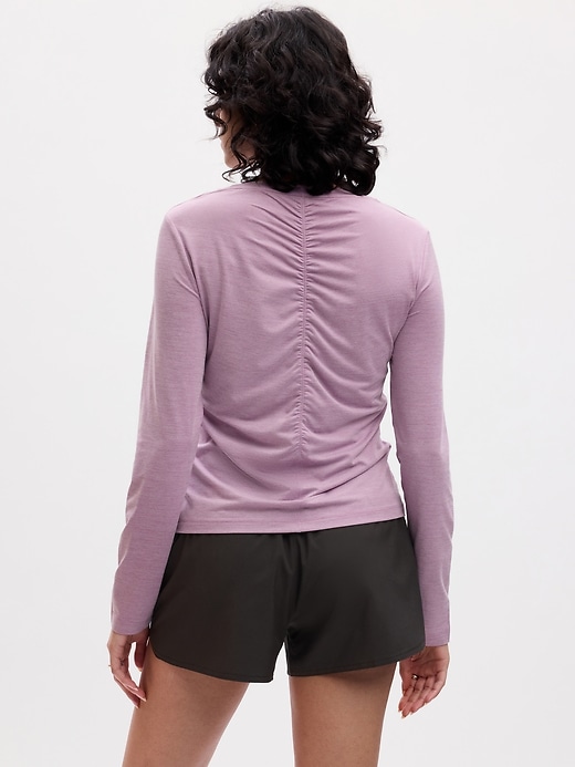 Image number 2 showing, GapFit Fitted Ruched Top