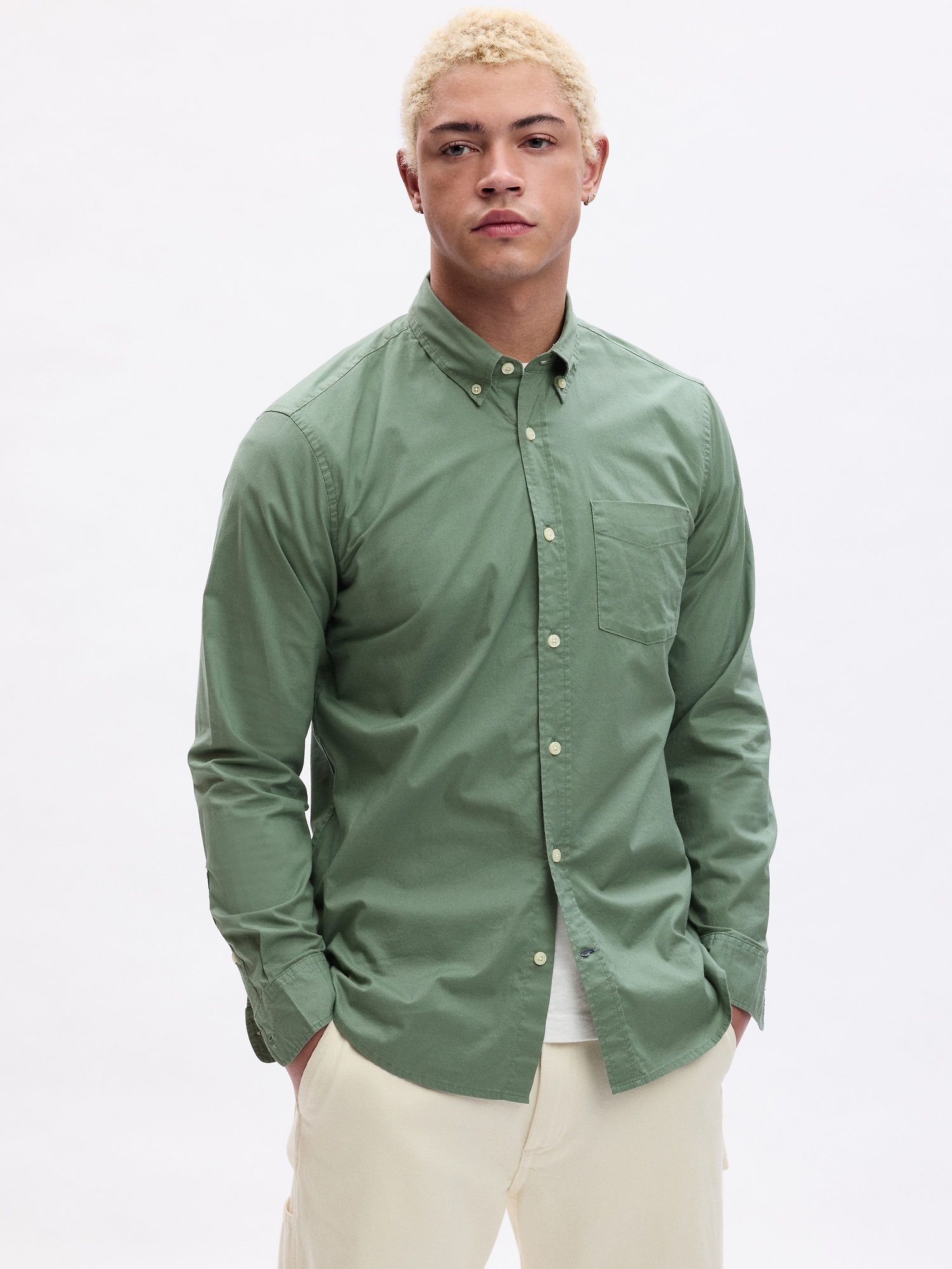 Stretch Poplin Shirt in Standard Fit