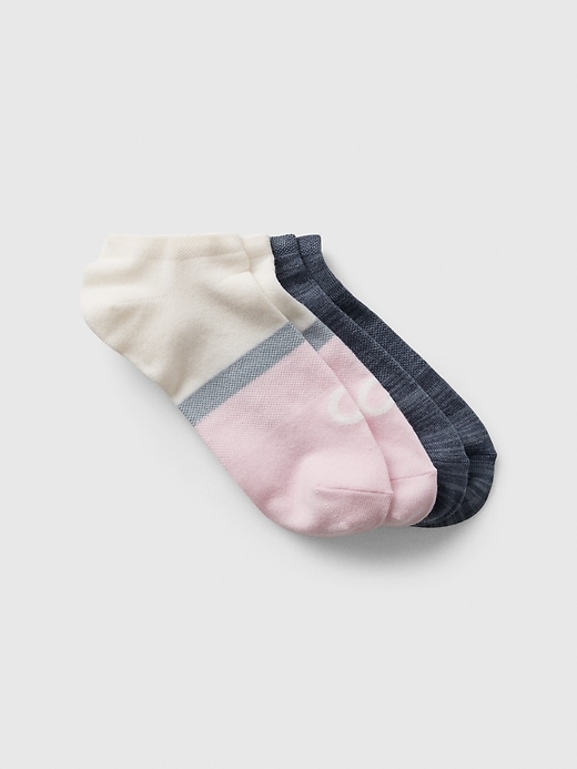 View large product image 1 of 2. GapFit Ankle Socks (2-Pack)