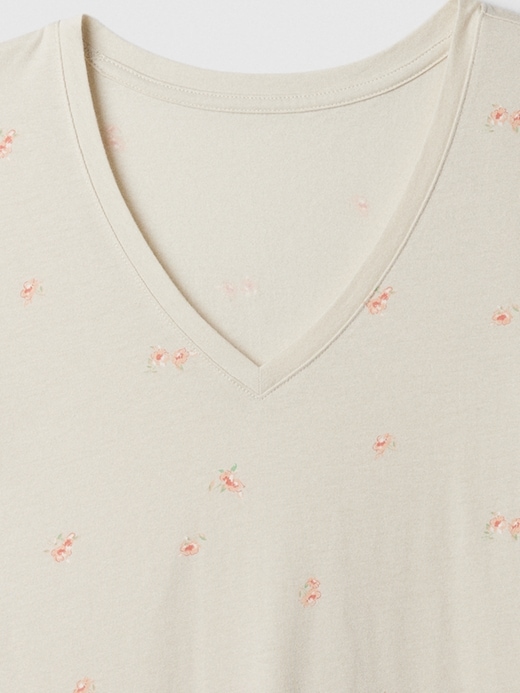 Image number 4 showing, Favorite V-Neck T-Shirt