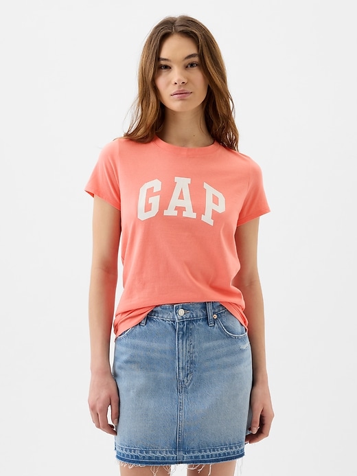 Image number 4 showing, Gap Logo T-Shirt