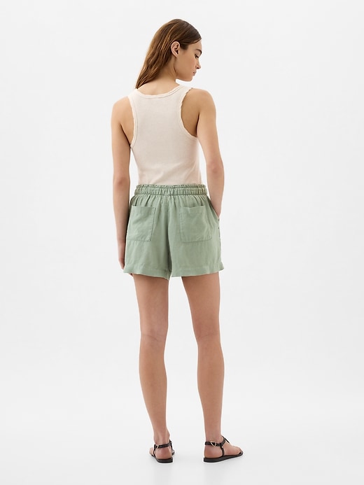 Image number 2 showing, 4" Mid Rise Easy Linen-Blend Pull-On Shorts