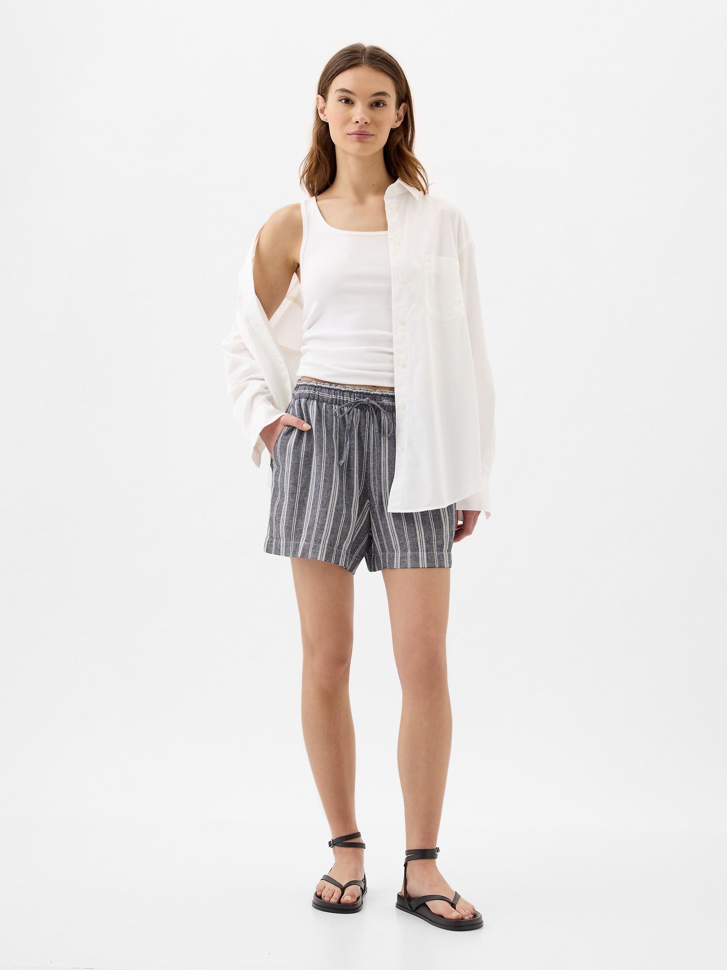 4 Mid Rise Linen-Blend Pull-On Shorts