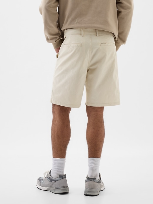 Image number 4 showing, 9" Essential Khaki Shorts