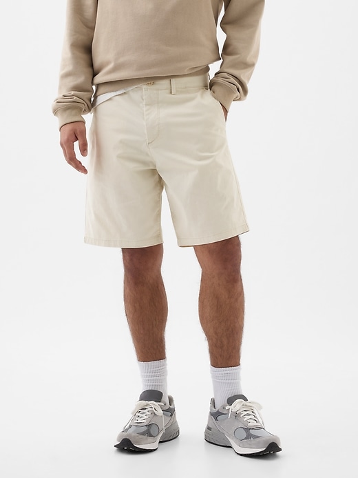 Image number 2 showing, 9" Essential Khaki Shorts