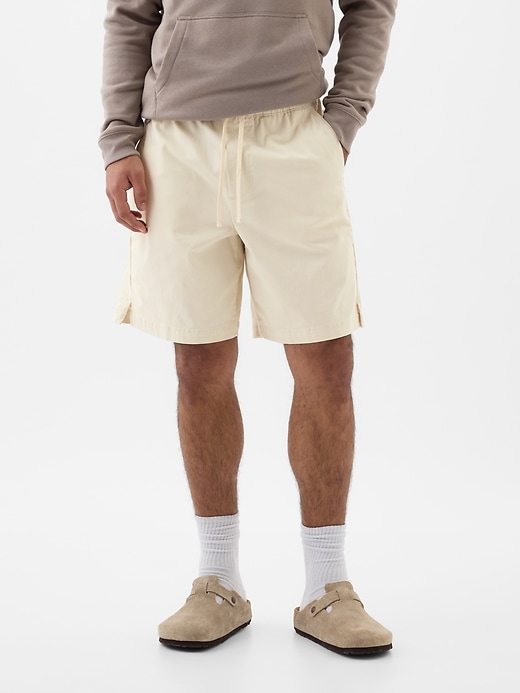 Image number 2 showing, 8" Essential Easy Shorts