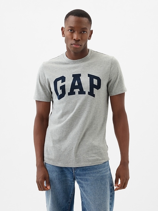 Image number 1 showing, Everyday Soft Gap Logo T-Shirt