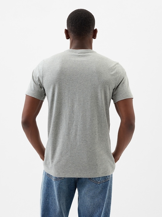 Image number 2 showing, Everyday Soft Gap Logo T-Shirt