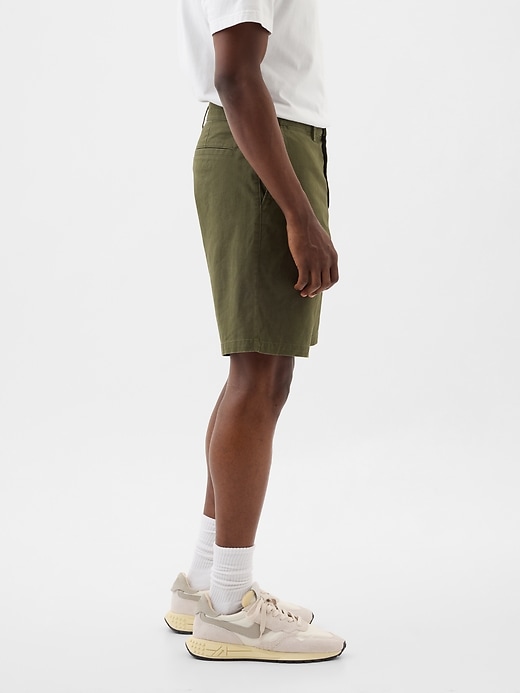 Image number 3 showing, 9" Essential Khaki Shorts
