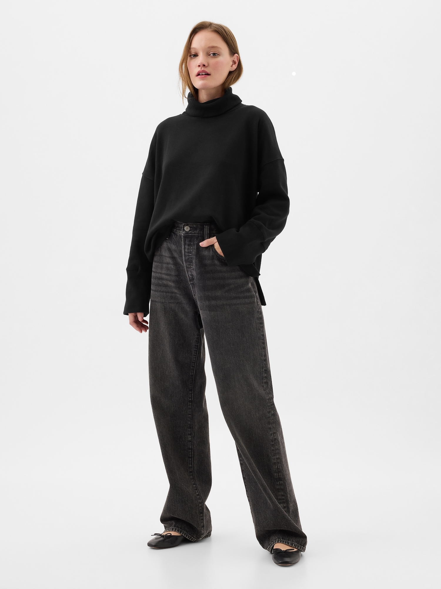 Oversized Mockneck Split-Hem Sweatshirt