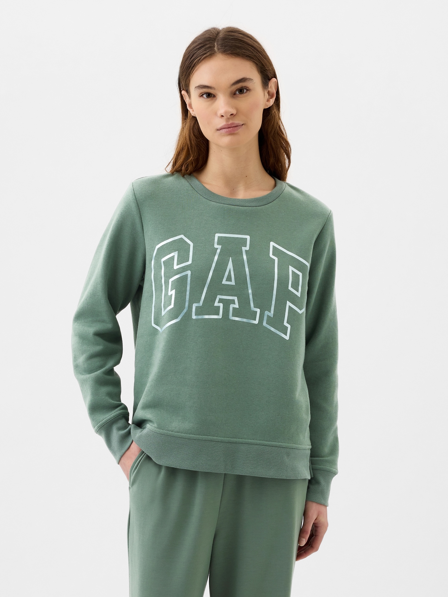 Relaxed Gap Logo Sweatshirt