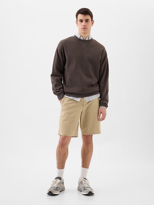 Image number 1 showing, 9" Essential Khaki Shorts