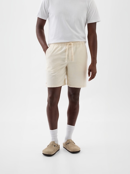 Image number 2 showing, 8" Easy Linen-Blend Shorts