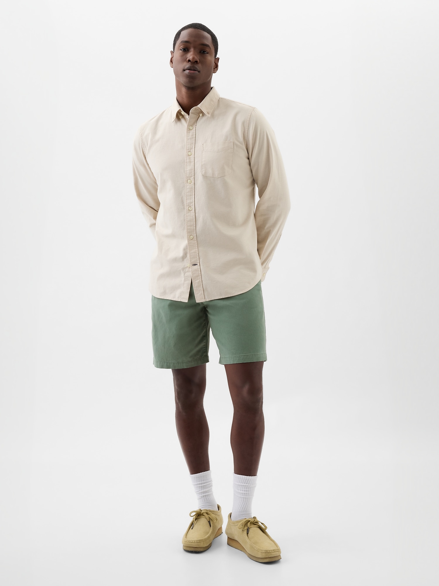 9 Essential Khaki Shorts