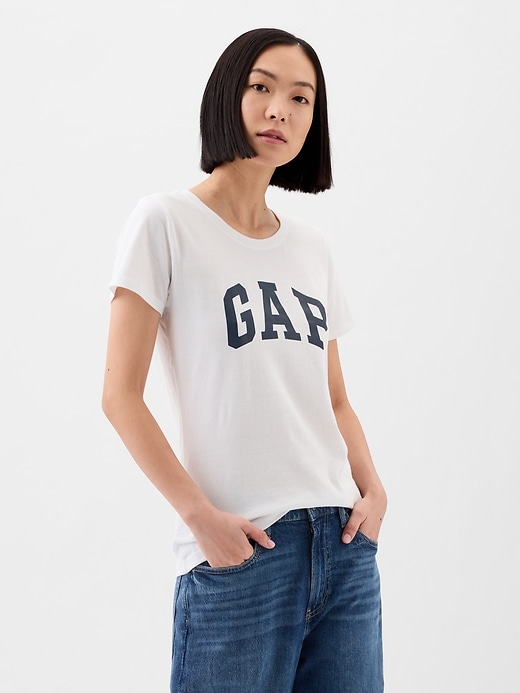 Image number 3 showing, Gap Logo T-Shirt