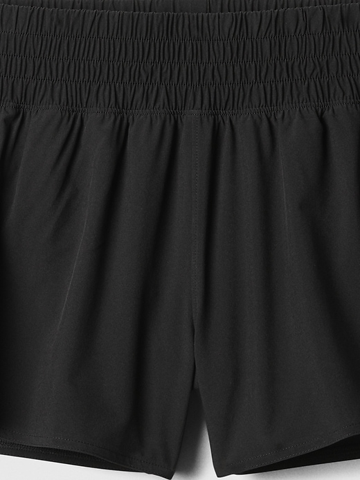 Image number 4 showing, GapFit 3" High Rise Runaround Shorts