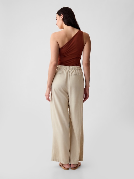Image number 4 showing, Easy Wide-Leg Linen-Blend Trousers