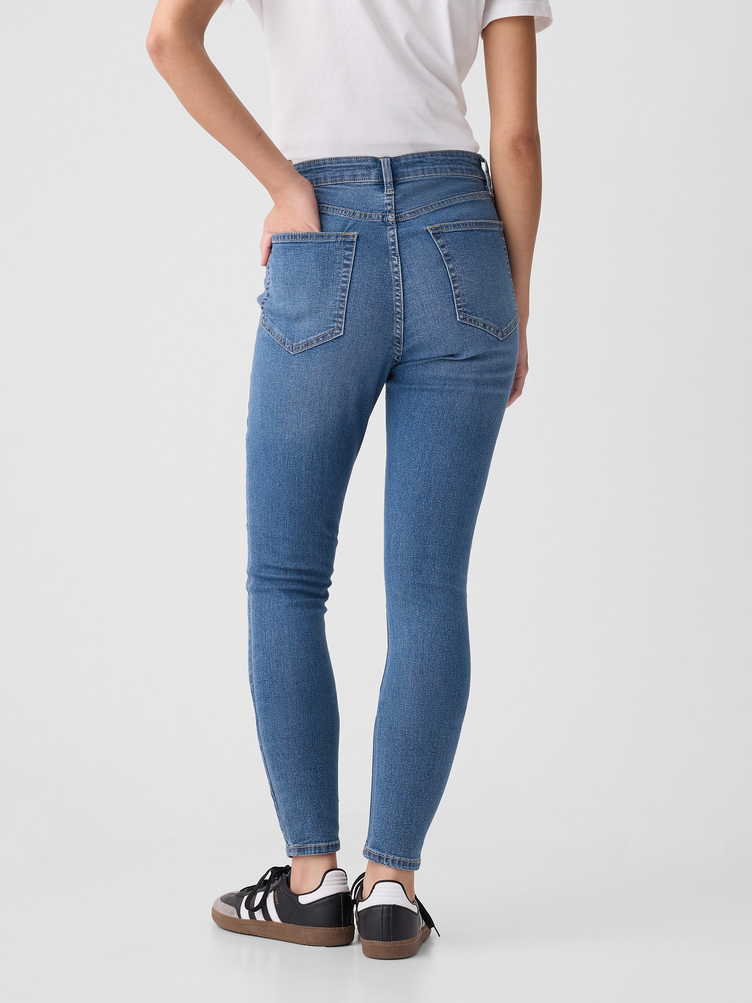 High Rise Favorite Jeggings