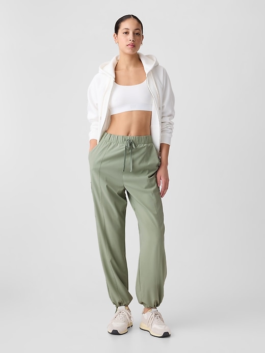 Image number 5 showing, GapFit Parachute Runaround Pants