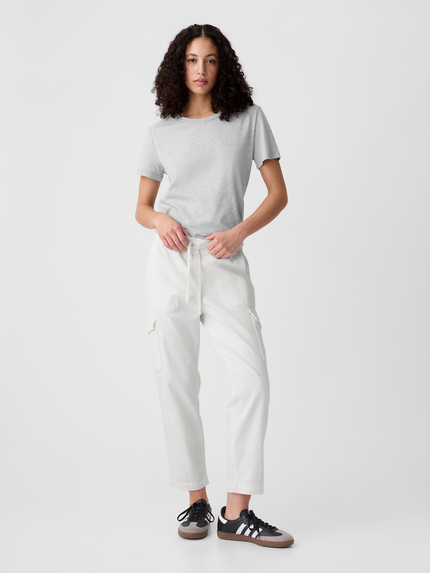 Mid Rise Easy Cargo Jeans