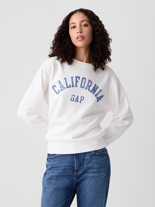 Image number 5 showing, Relaxed Gap Graphic Sweatshirt