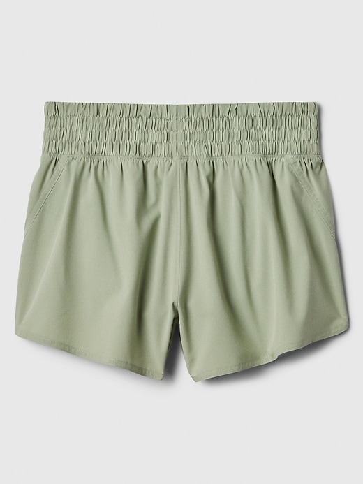 Image number 6 showing, GapFit 3" Mid Rise Runaround Shorts