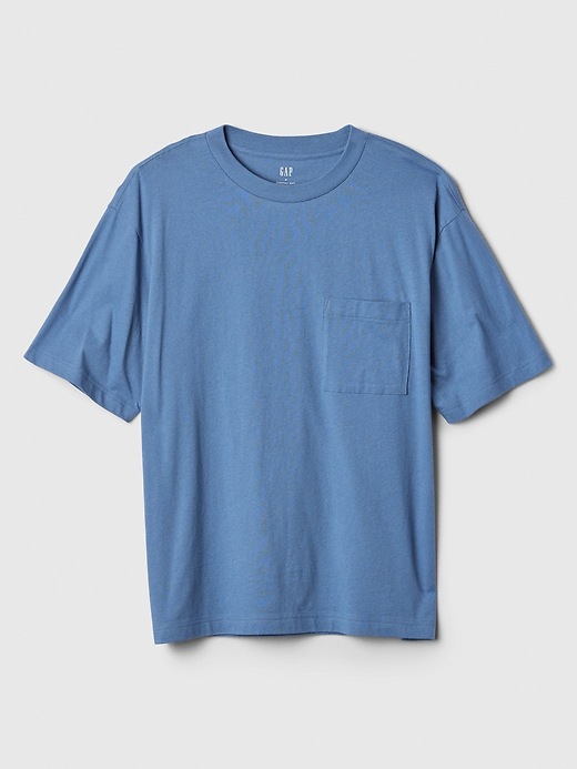 Image number 4 showing, Everyday Soft Oversized Pocket T-Shirt