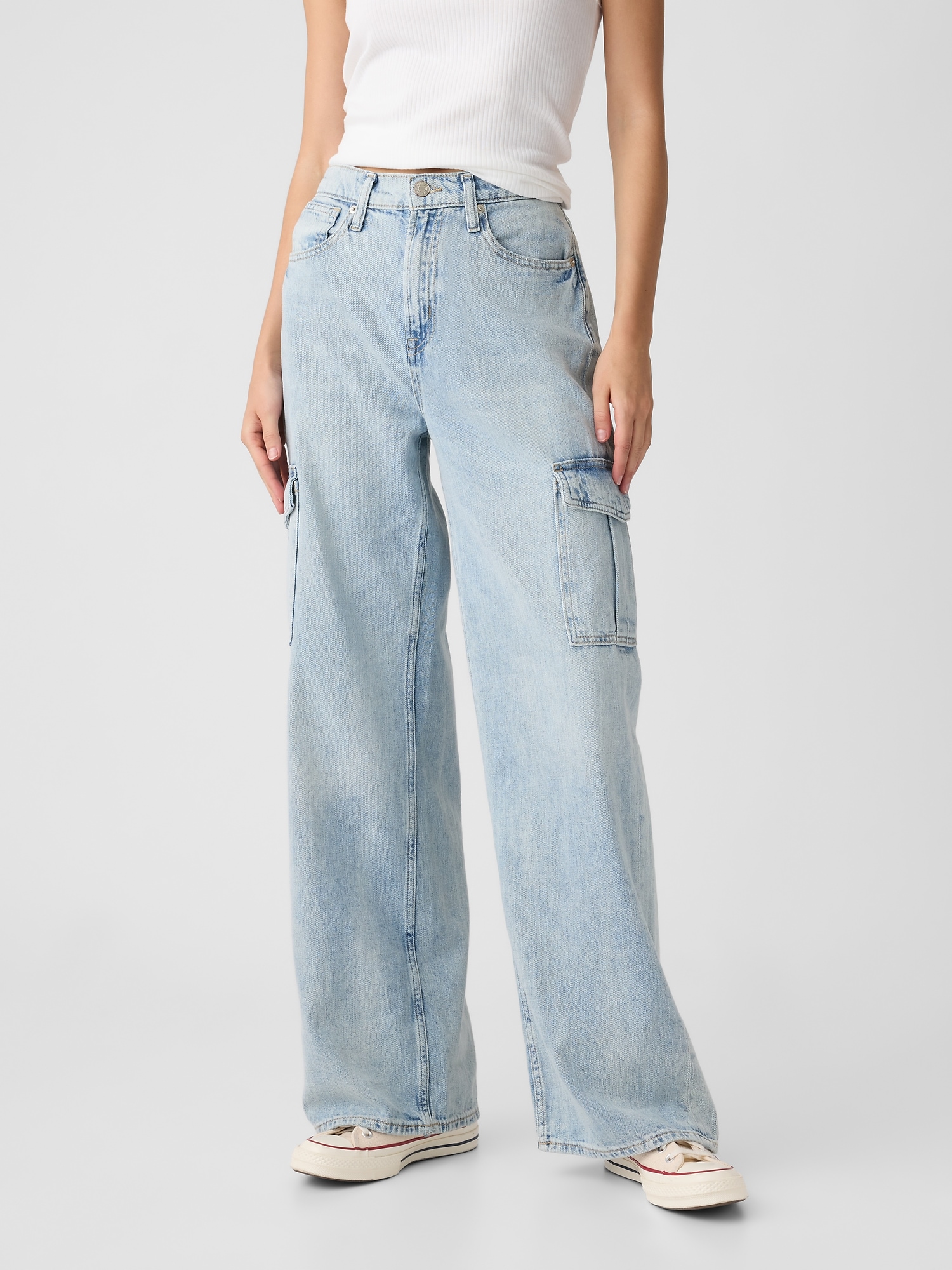 Women's High Rise Loose Fit Jeans