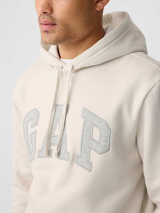 Image number 3 showing, Relaxed Gap Logo Hoodie