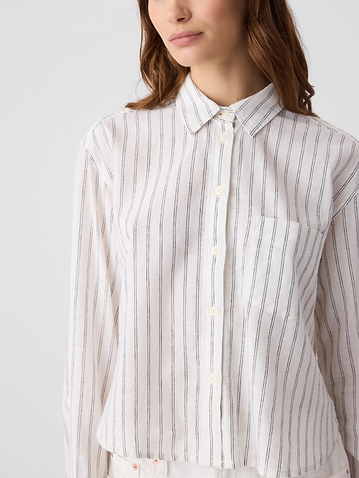Image number 4 showing, Cropped Linen-Blend Shirt