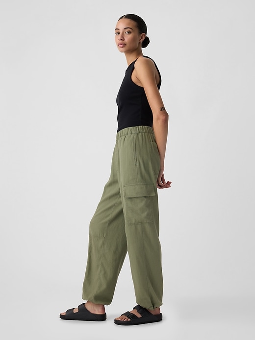 Image number 3 showing, Linen-Blend Parachute Cargo Pull-On Pants