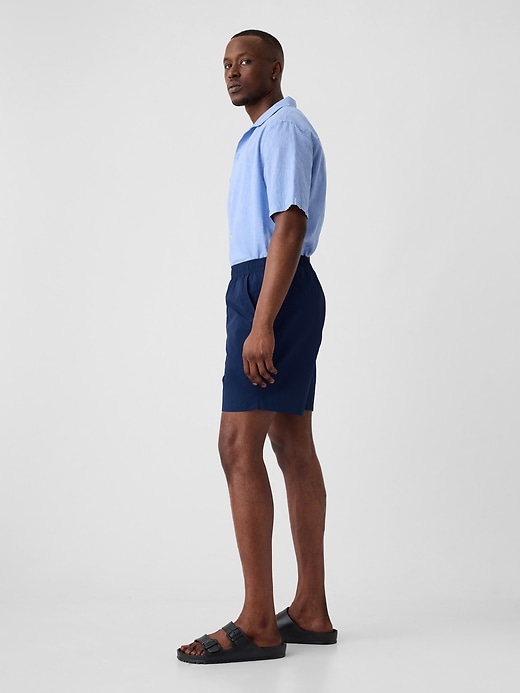 Image number 9 showing, 7" Hybrid Easy Shorts