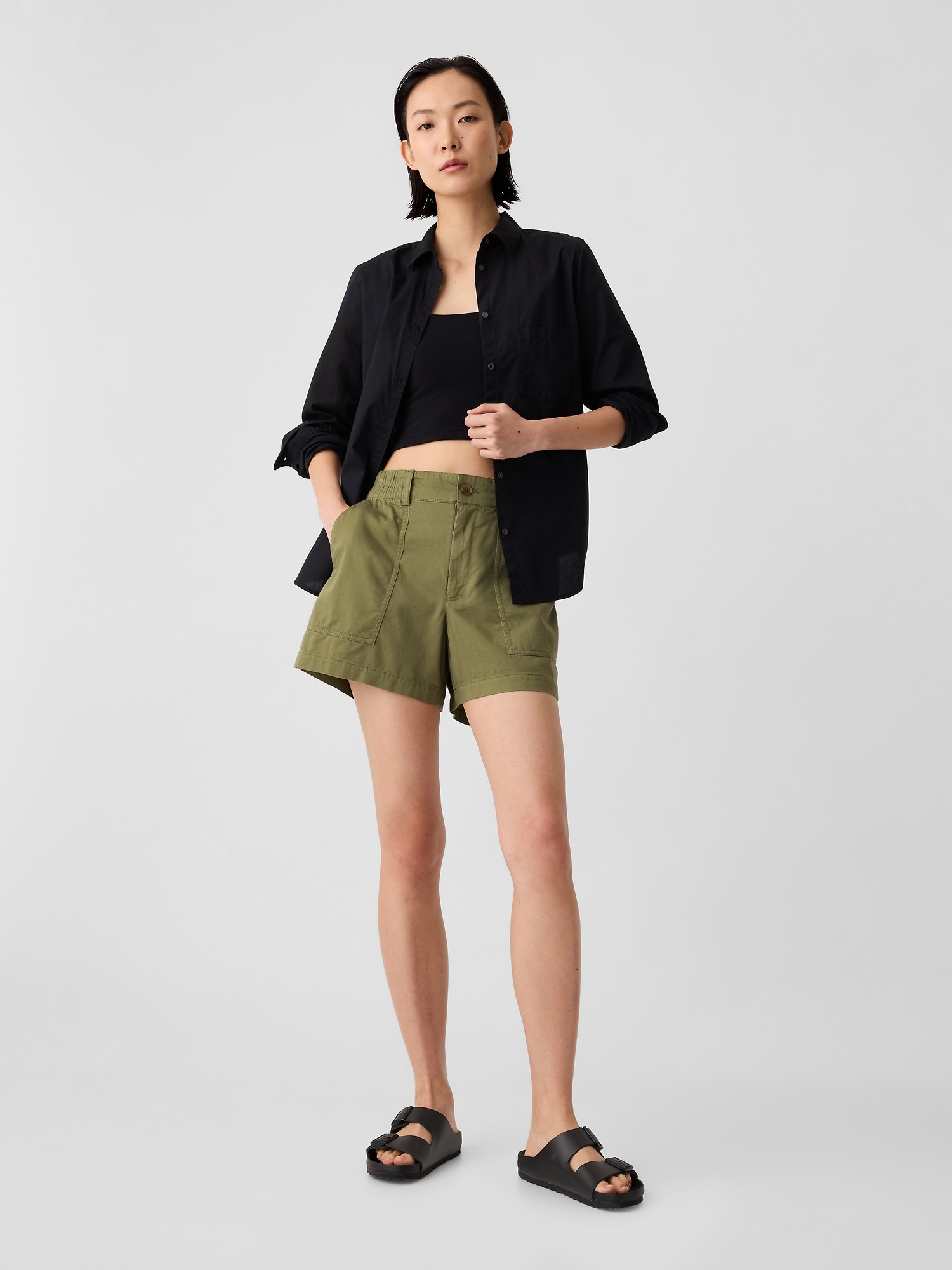 4 High Rise Easy Utility Shorts