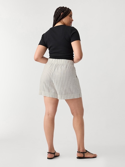 Image number 6 showing, 6" Mid Rise Linen-Blend Pull-On Shorts