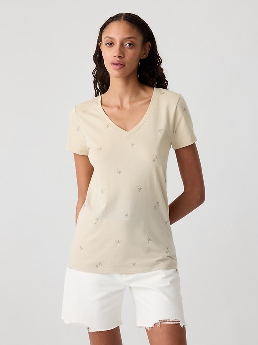Favorite V-Neck T-Shirt | Gap Factory