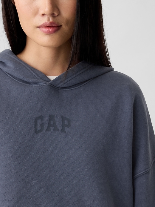 Image number 4 showing, Relaxed Gap Mini-Logo Cropped Hoodie