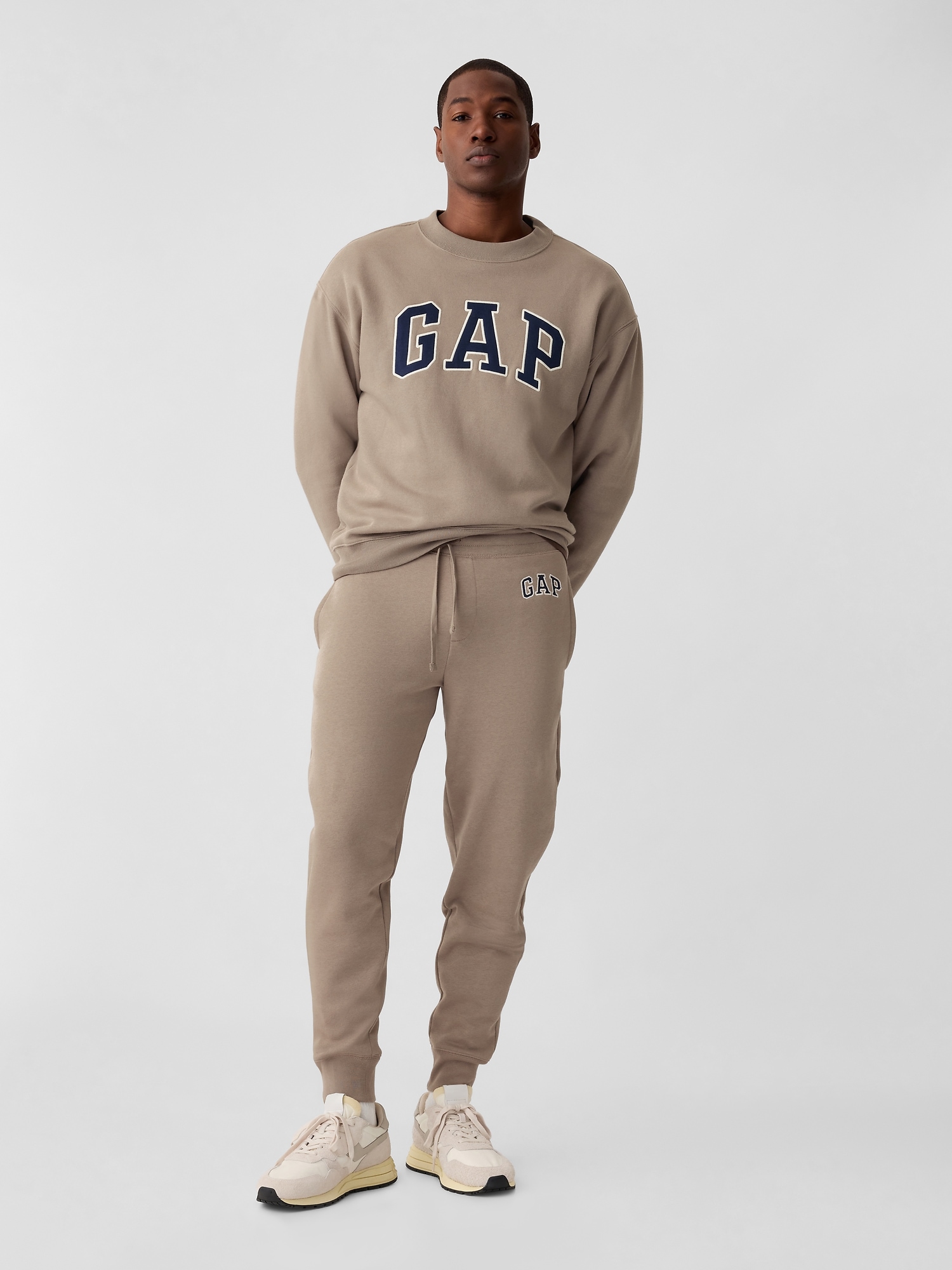 Gap Logo Fleece Joggers