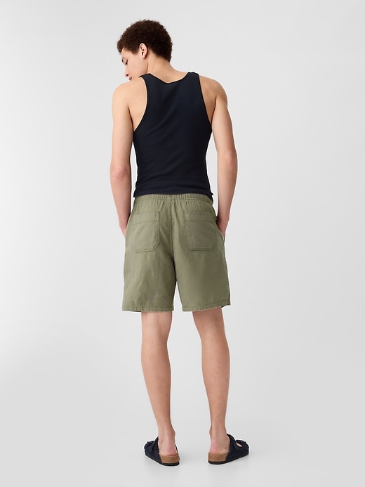 Image number 2 showing, 8" Easy Linen-Blend Shorts