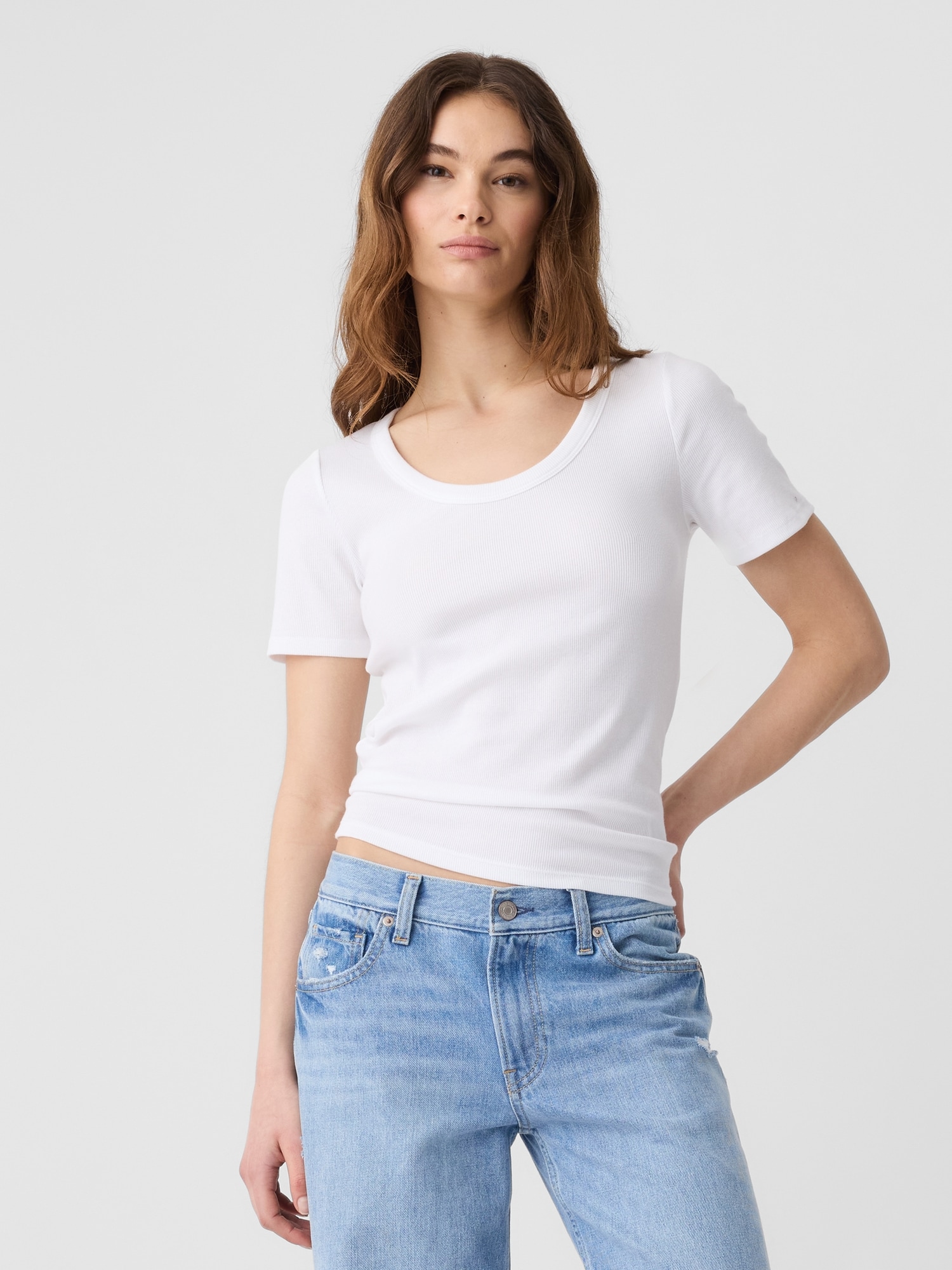 Ribbed Scoopneck T-Shirt