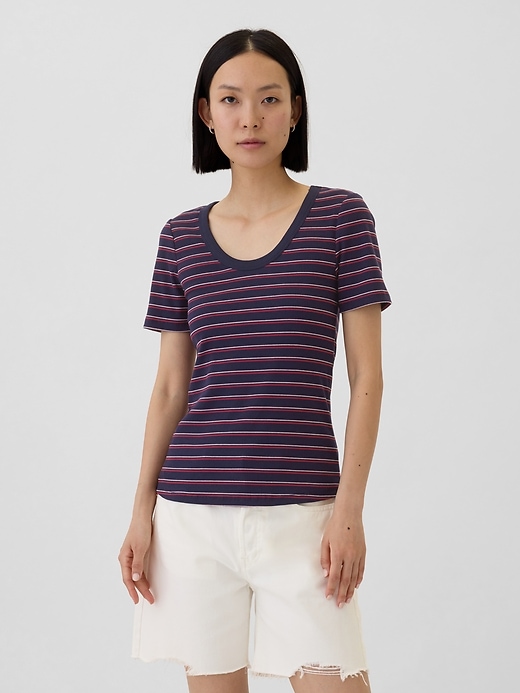 Image number 1 showing, Ribbed Scoopneck T-Shirt