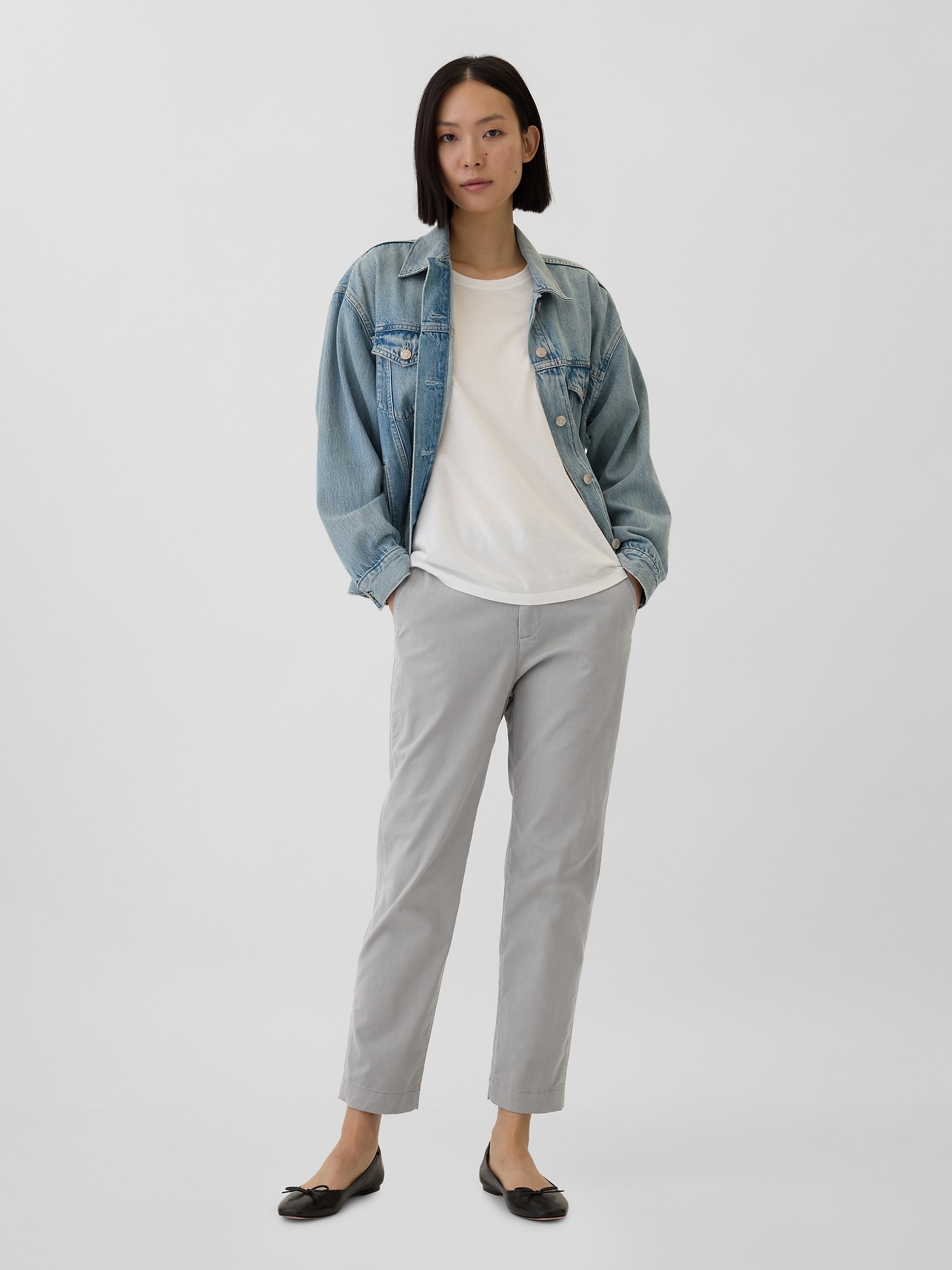 Mid Rise Downtown Khakis