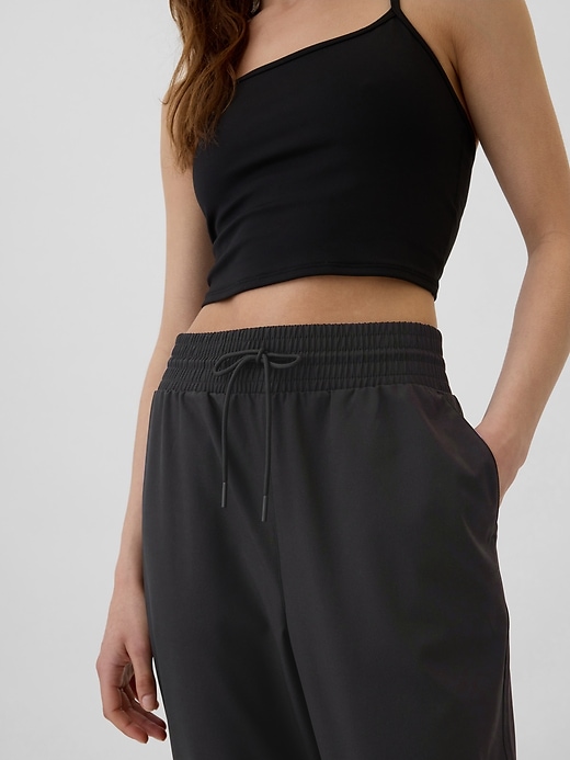Image number 4 showing, GapFit Tapered Runaround Pants